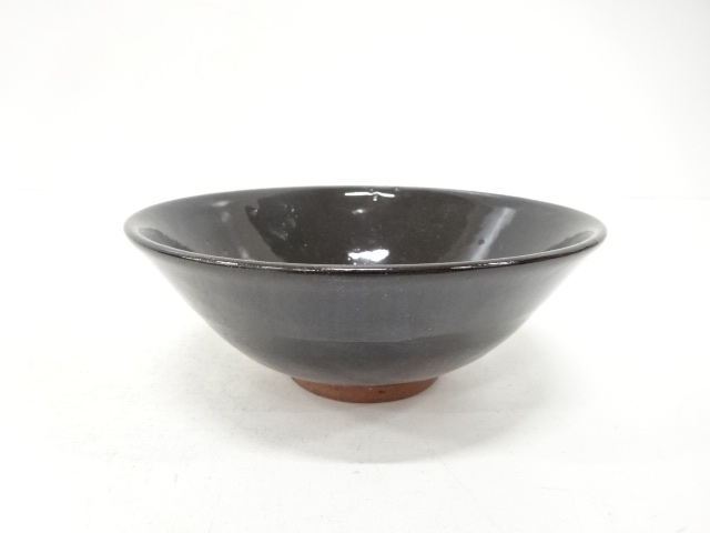 JAPANESE TEA CEREMONY / FLAT TEA CHAWAN / BLACK GLAZE / ARTISAN WORK